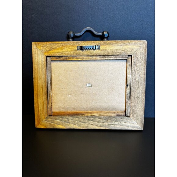 Rustic Black Wood Frame With "Family Matters" Embroidered Artwork & Handle Decor - Picture 7 of 7